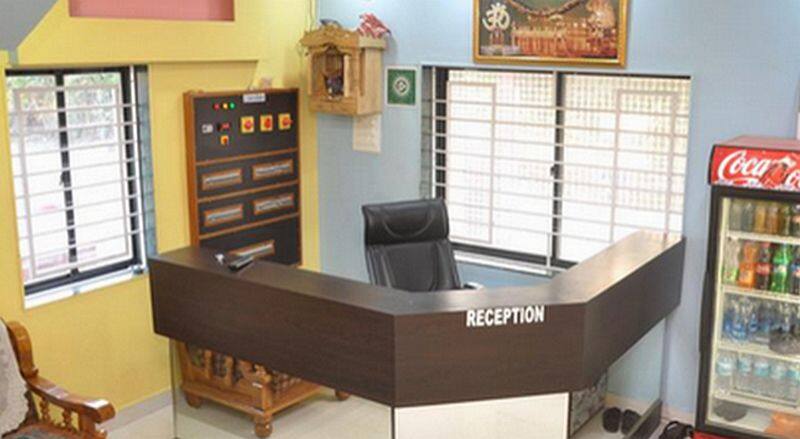 Tulsi Guest House, Surat 4